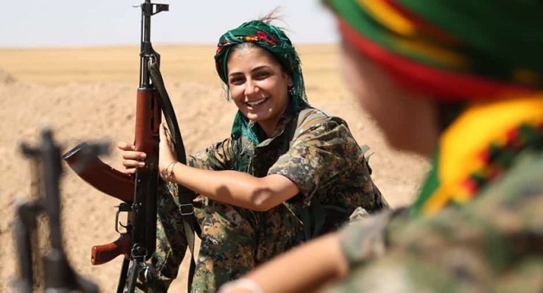 ISISイスラム国を倒したクルドの女性兵士達