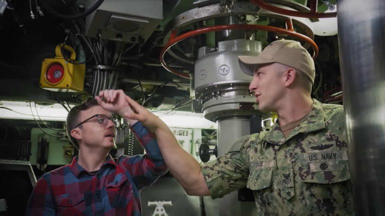 アメリカ海軍が人気ユーチューバーと組んだ新兵募集動画を公開