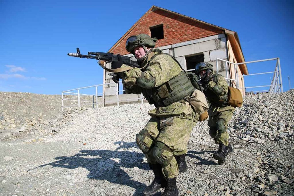 現用ロシア軍 実物 デジタルフローラ迷彩 - 戦闘服