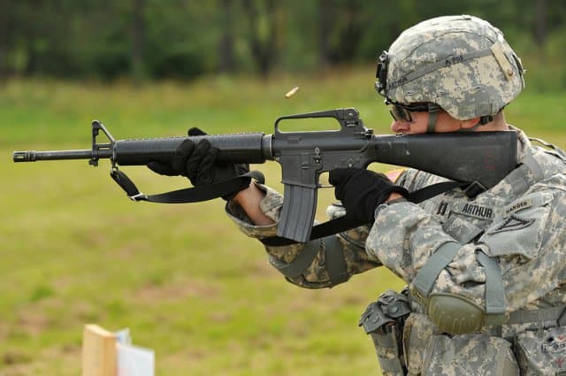なぜ、M16ではなくM4カービン・M4A1がベストなのか