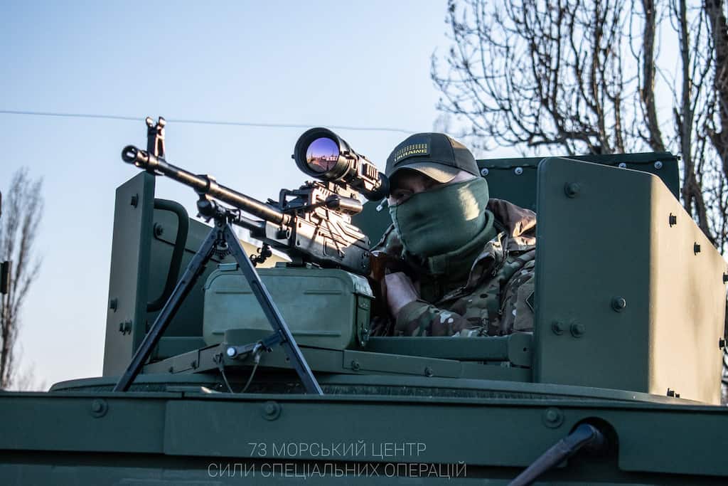 ウクライナ軍は古くなった全てのSVDドラグノフを新しい狙撃銃に置き換えました