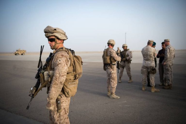 米英独はアフガニスタンに軍を派兵します