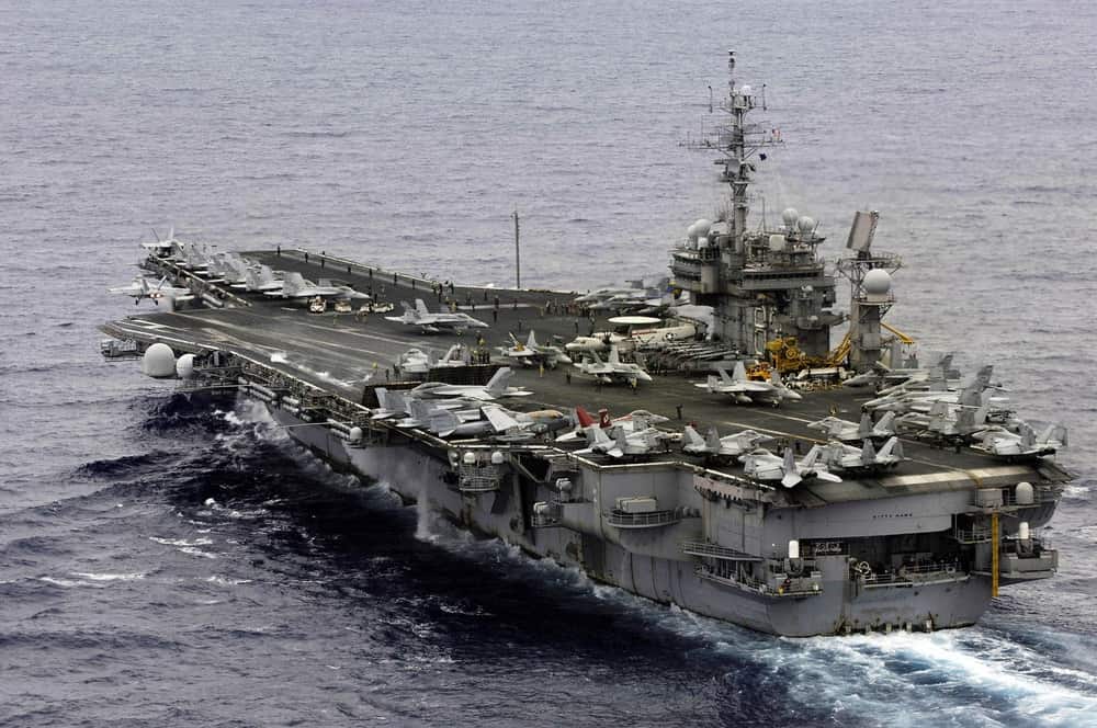 USS キティホーク