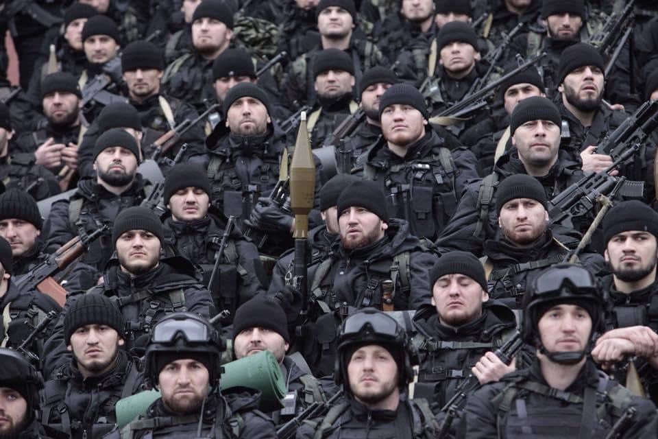かつてロシアの敵だったチェチェン人はロシア軍と一緒にウクライナに攻め入る