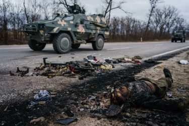 ウクライナはロシア軍に自軍の兵士の遺体を回収するように二度目の呼びかけを行いました
