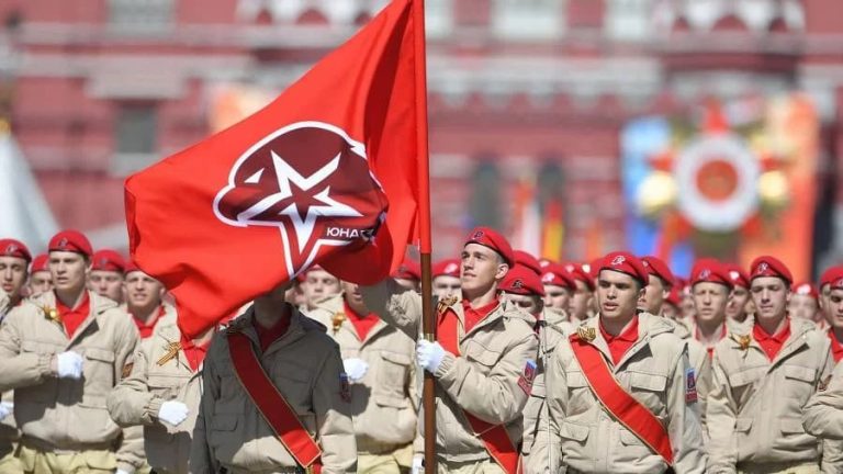 ロシア軍への動員が噂されるロシア青少年軍団ユナルミヤ