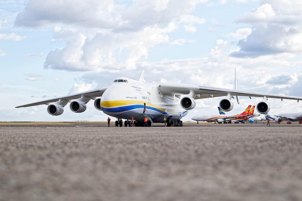 実は70%が完成している世界最大の航空機An-225ムリーヤの2機目