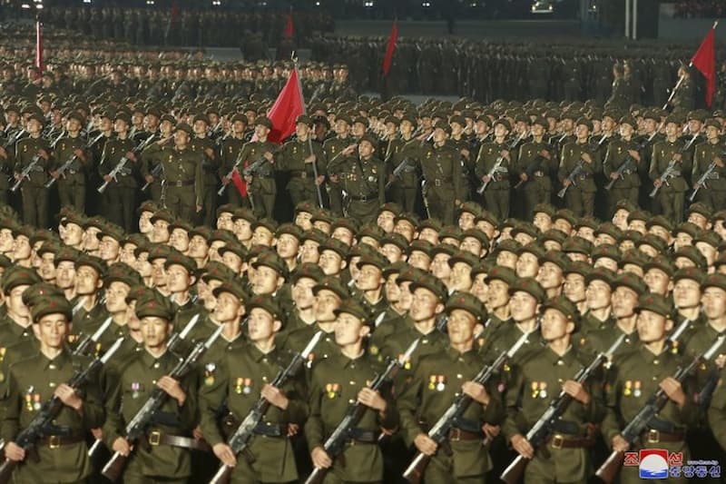 ロシアは北朝鮮から１０万人の志願兵が戦闘に参加することを明らかにした
