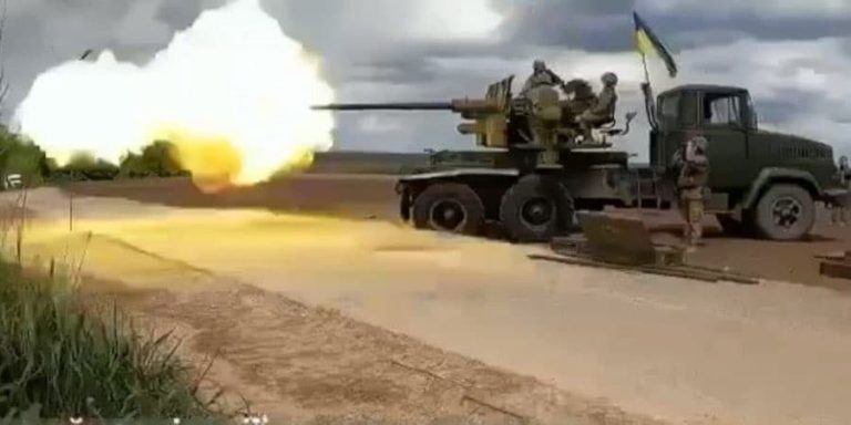 ウクライナ・ロシア両軍が博物館兵器S-60 57mm対空機関砲を使う理由