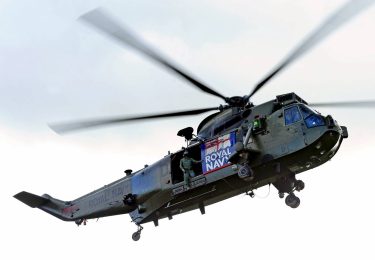 イギリスはウクライナに追加援助としてWS-61シーキングヘリコプターを贈りました
