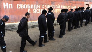PMCワグネルの囚人兵募集の影でロシアの囚人2,3000人減少、ほとんどが徴集されたか