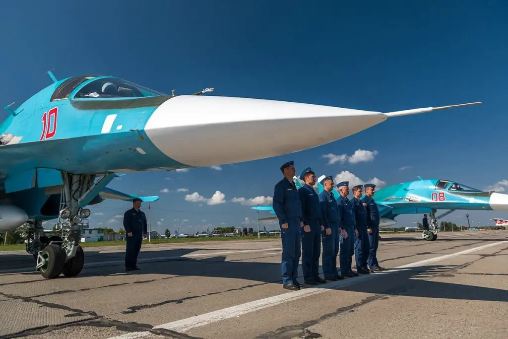 ロシア軍はSu-34とSu-24から成るスペツナズ飛行隊「ストーム」の創設を