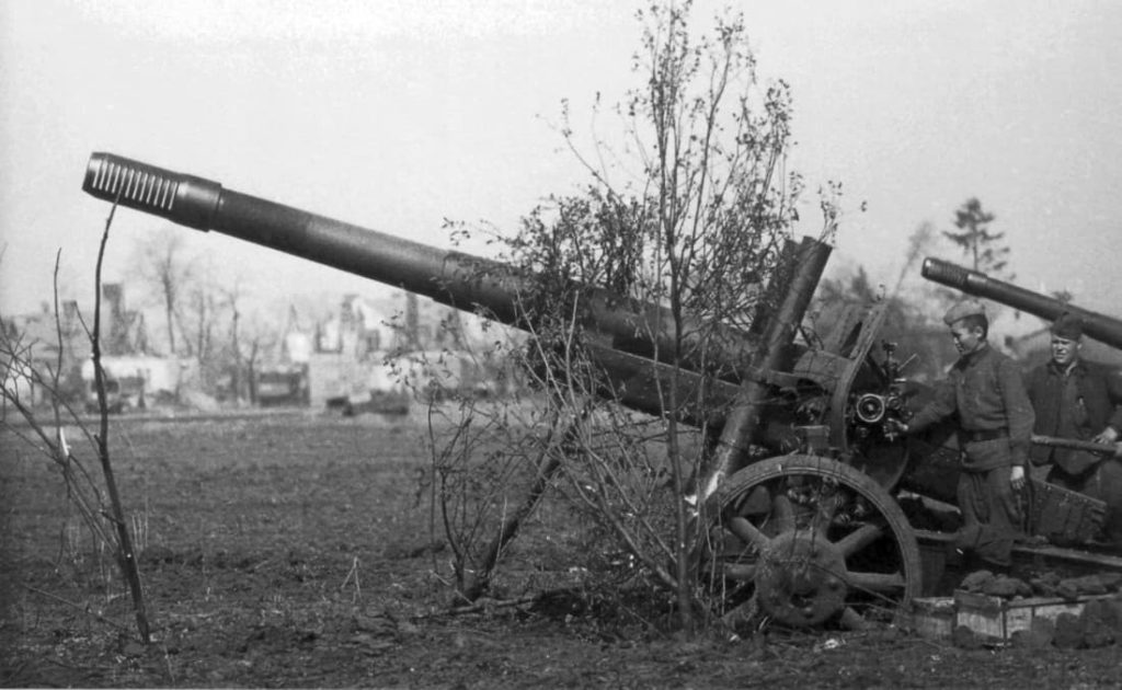 ML-20 152mm榴弾砲