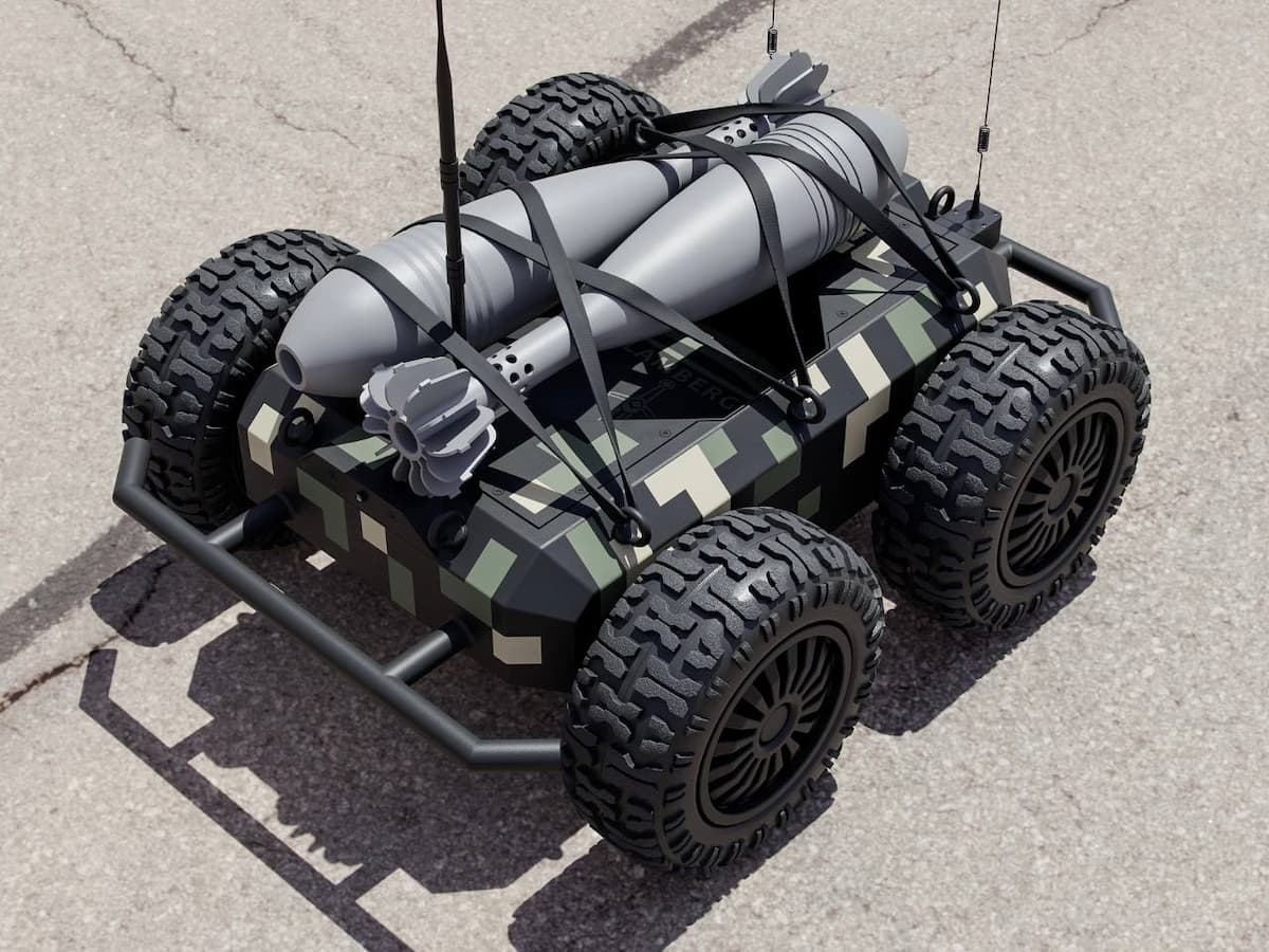 迫撃砲弾を搭載して敵陣地に突っ込むウクライナの新型無人地上車両「Ratel S」