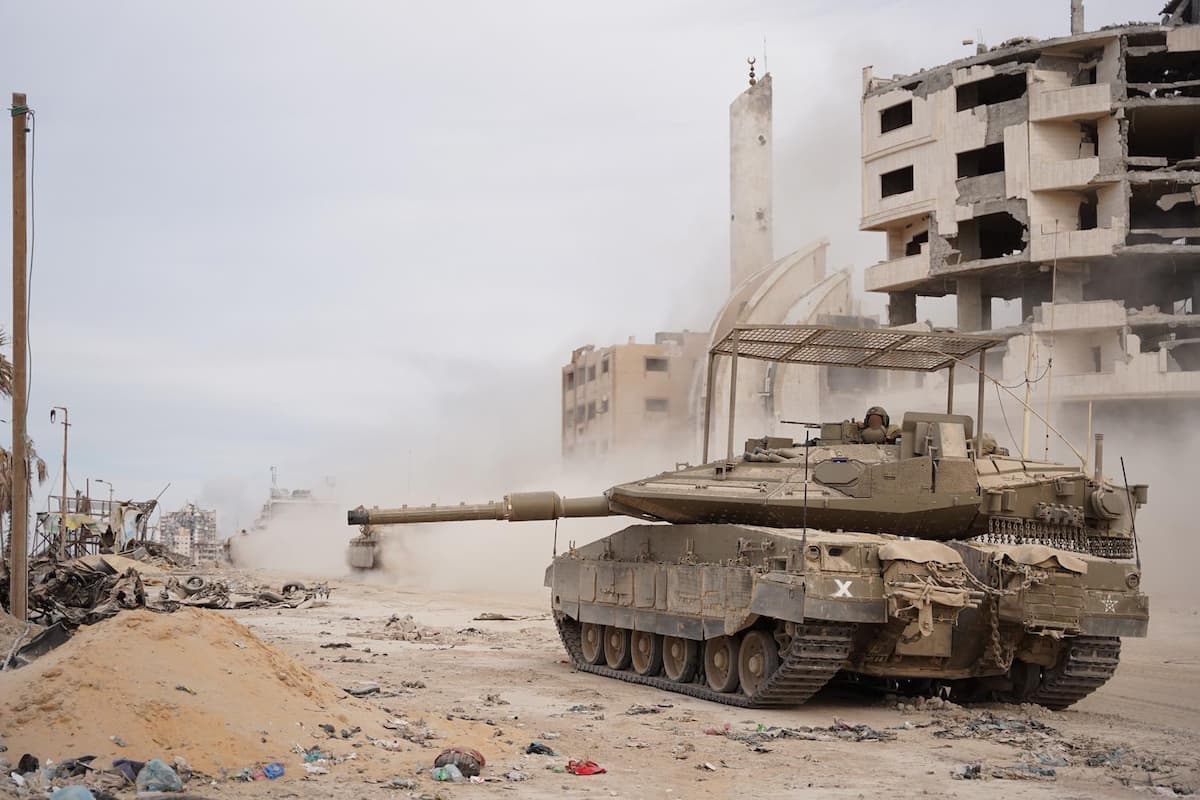 イスラエル軍、最近5日間でガザ地区に投入した戦闘装甲車両の内23%を失う