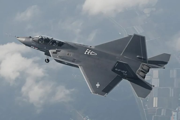 韓国、次期戦闘機KF-21の初期生産数の半減を勧告