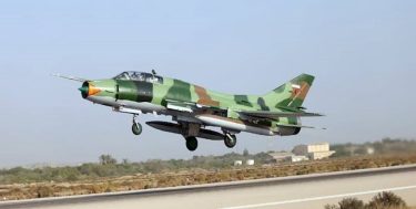 イランの革命防衛隊の主力戦闘機Su-22が墜落