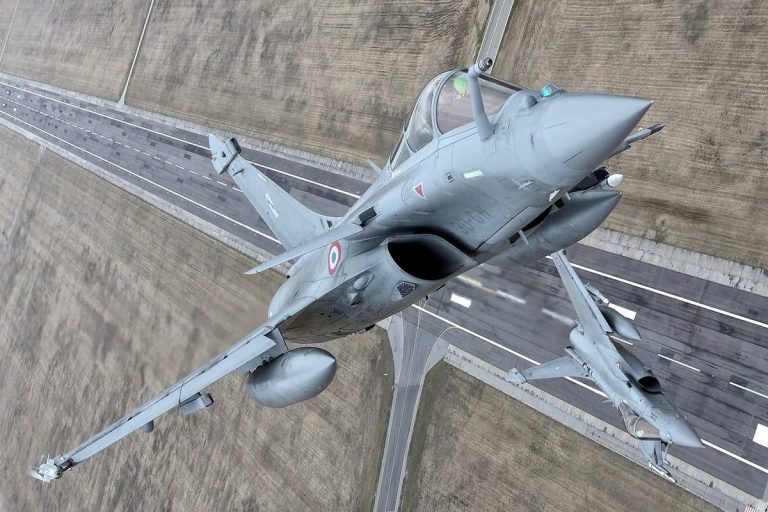 France's Dassault company screams with joy! Rafale is very popular and delivery time is not met.