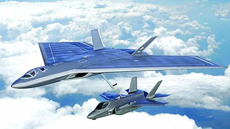 将来の戦場は空中給油機もステルスが必要！スカンクワークス、ステルス空中給油機のコンセプトを公開！