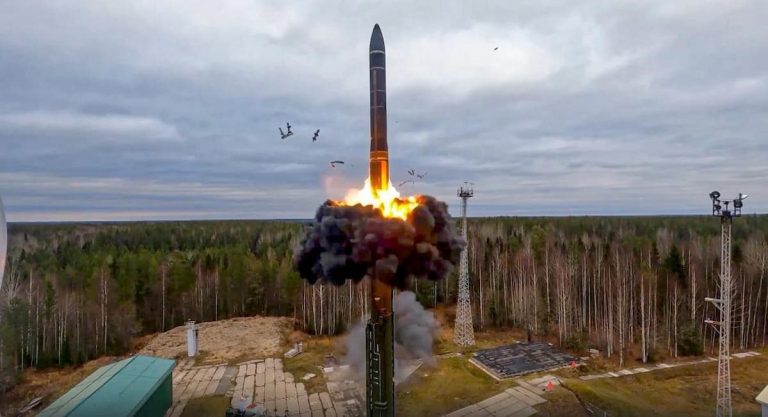 ロシアはウクライナに放ったのはICBMではなく新型IRBM「Oreshnik」と発表