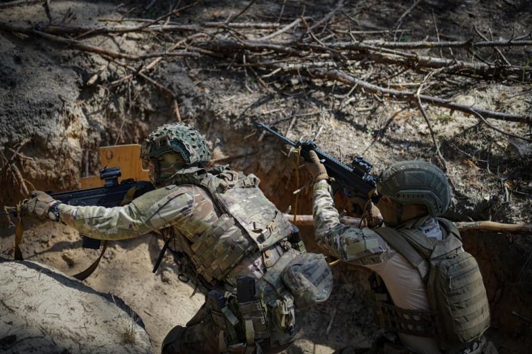 10万人以上の兵がウクライナ軍から逃亡